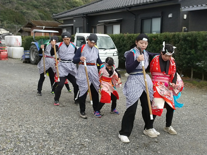 Tripart_0001_burst20250316140634508